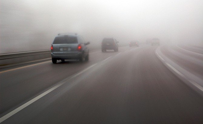 Kỹ năng lái xe đường sương mù cực kỳ an toàn dành cho tài mới 5